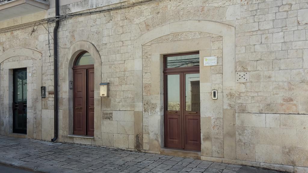 Giramondo Bed&Breakfast Turi Bagian luar foto