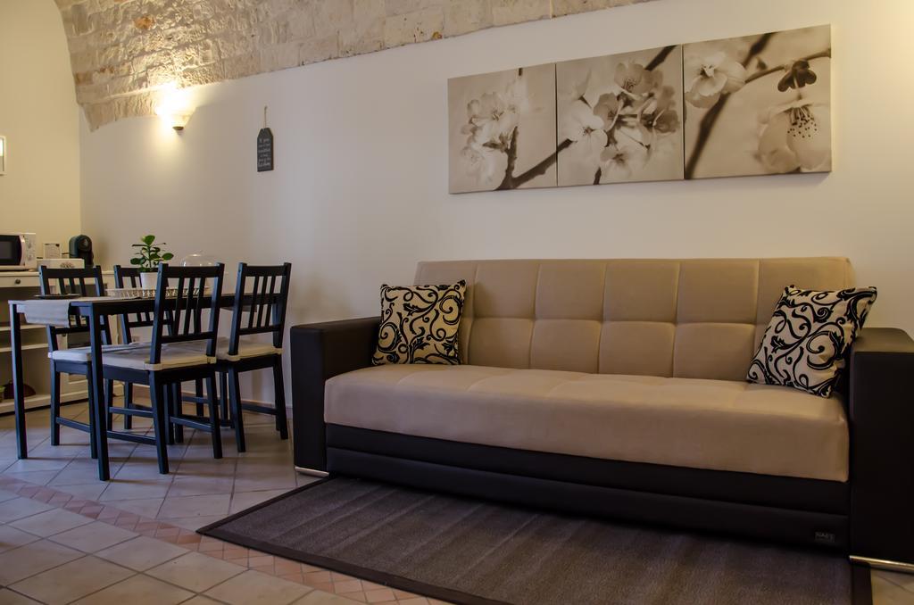 Giramondo Bed&Breakfast Turi Bagian luar foto