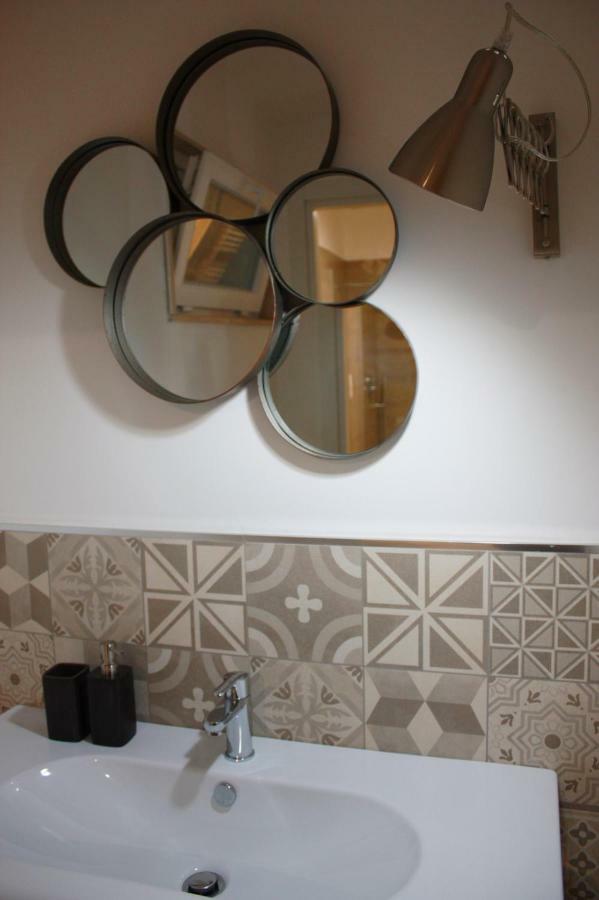 Giramondo Bed&Breakfast Turi Bagian luar foto